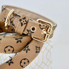 Cargar imagen en el visor de la galería, Collar de Lujo para Perro en cuero Sintético Miel