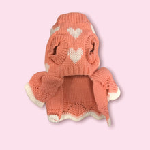 Cargar imagen en el visor de la galería, Sweater Vestido Corazones Rosa