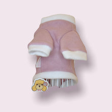 Cargar imagen en el visor de la galería, Saco Sweater Rosa con borde Blanco