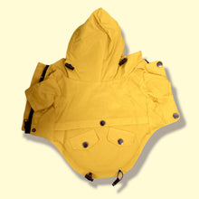Cargar imagen en el visor de la galería, Chubasquero Amariilo de Lujo Mascota