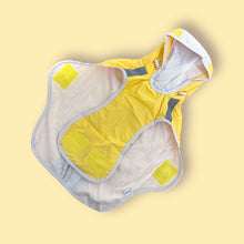 Cargar imagen en el visor de la galería, Impermeable Capas Tiguer Amarilla con Reflectivo
